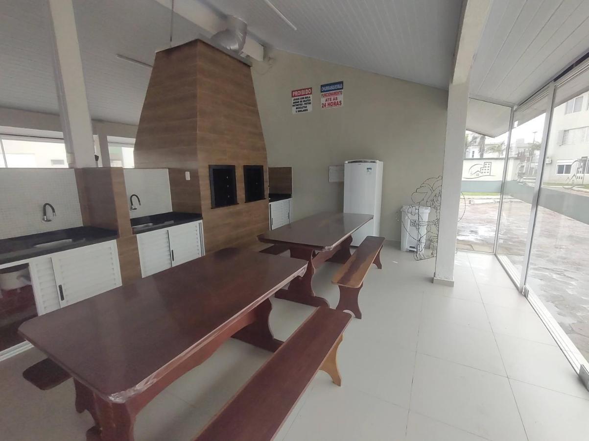 Apto Espetacular A 50 M Do Mar Em Condominio Com Piscinas Maravilhosas Guaratuba Eksteriør bilde