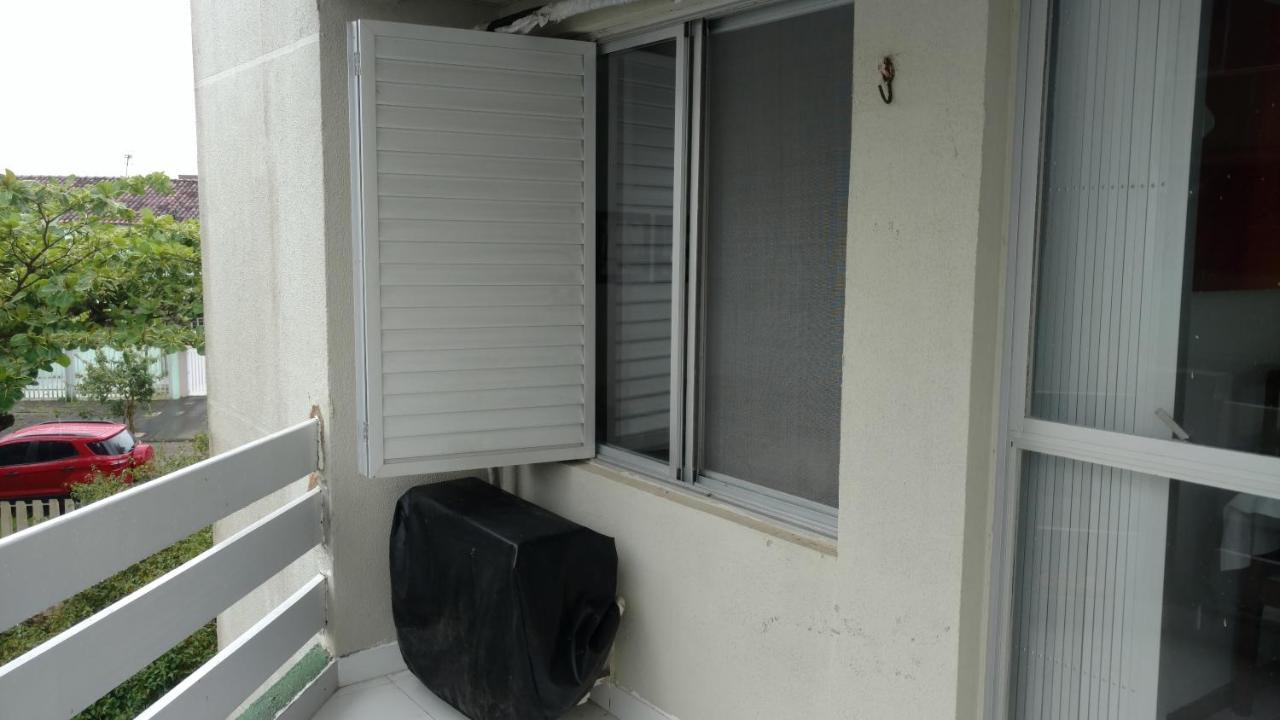 Apto Espetacular A 50 M Do Mar Em Condominio Com Piscinas Maravilhosas Guaratuba Eksteriør bilde