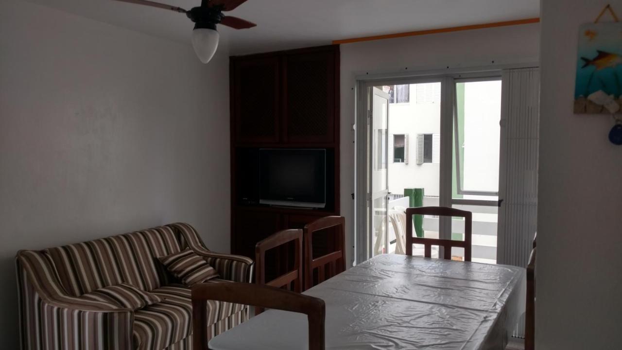 Apto Espetacular A 50 M Do Mar Em Condominio Com Piscinas Maravilhosas Guaratuba Eksteriør bilde
