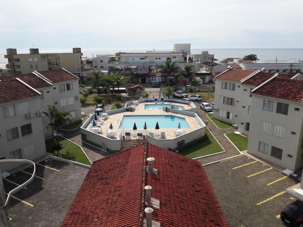Apto Espetacular A 50 M Do Mar Em Condominio Com Piscinas Maravilhosas Guaratuba Eksteriør bilde